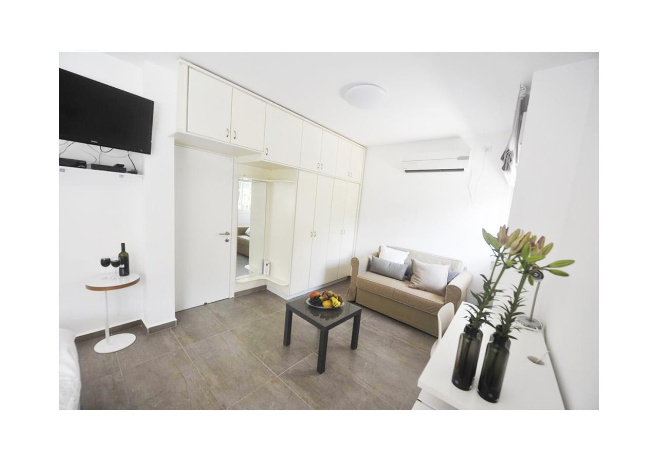 Boutique Apartment "Facing The Sea" Хайфа Экстерьер фото